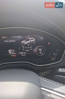 Внедорожник / Кроссовер Audi SQ5 2018 в 