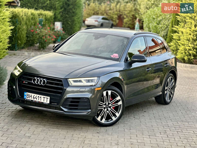 Внедорожник / Кроссовер Audi SQ5 2019 в Одессе