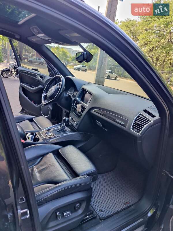 Позашляховик / Кросовер Audi SQ5 2013 в Одесі фото 18 Позашляховик / Кросовер Audi SQ5 2013 в Одесі