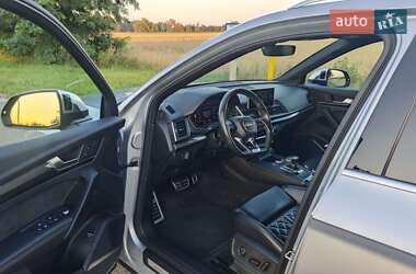 Внедорожник / Кроссовер Audi SQ5 2018 в 