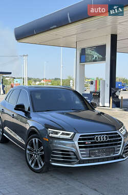 Внедорожник / Кроссовер Audi SQ5 2018 в 