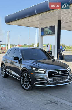 Внедорожник / Кроссовер Audi SQ5 2018 в 