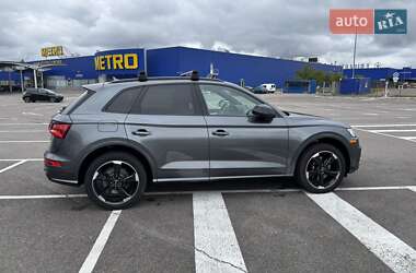Внедорожник / Кроссовер Audi SQ5 2020 в 