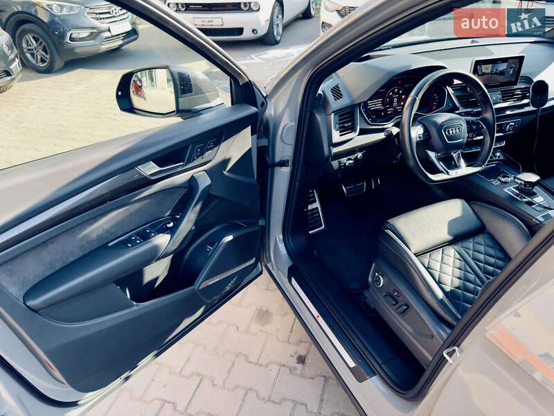 Внедорожник / Кроссовер Audi SQ5 2019 в Одессе