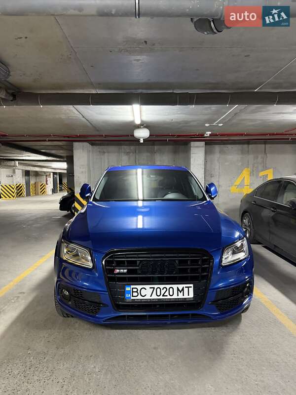 Внедорожник / Кроссовер Audi SQ5 2016 в Львове