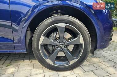Позашляховик / Кросовер Audi SQ5 2019 в 