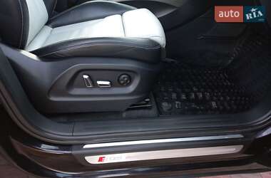 Внедорожник / Кроссовер Audi SQ5 2014 в 