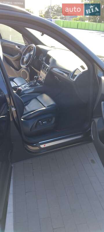 Внедорожник / Кроссовер Audi SQ5 2016 в Умани
