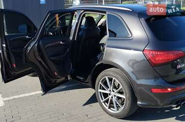 Внедорожник / Кроссовер Audi SQ5 2016 в 