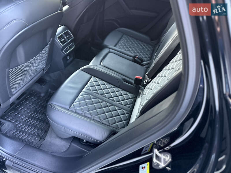 Внедорожник / Кроссовер Audi SQ5 2018 в Львове