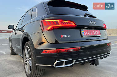 Внедорожник / Кроссовер Audi SQ5 2018 в 