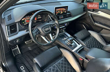 Внедорожник / Кроссовер Audi SQ5 2018 в 