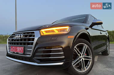 Внедорожник / Кроссовер Audi SQ5 2018 в 