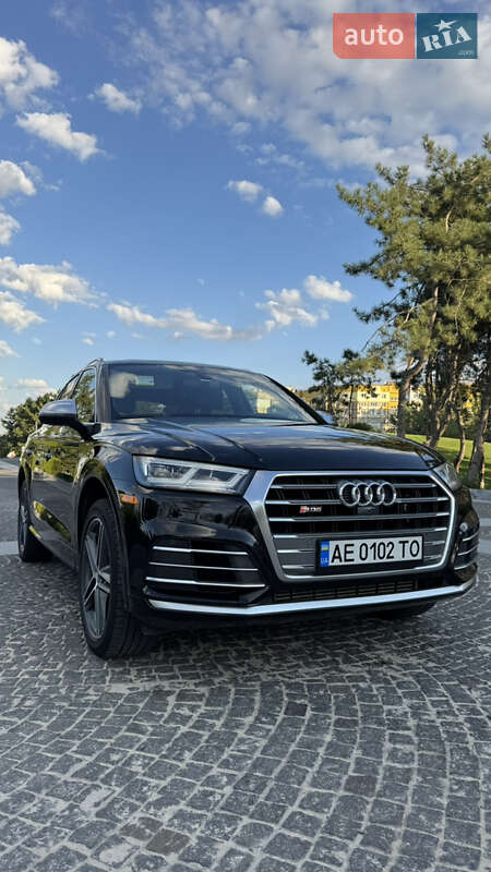Позашляховик / Кросовер Audi SQ5 2017 в Дніпрі
