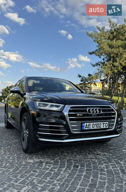 Внедорожник / Кроссовер Audi SQ5 2017 в 