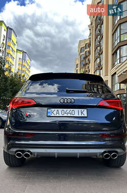 Внедорожник / Кроссовер Audi SQ5 2015 в 