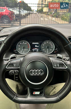 Внедорожник / Кроссовер Audi SQ5 2015 в 
