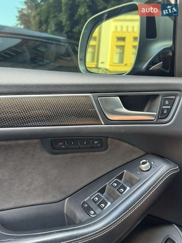 Внедорожник / Кроссовер Audi SQ5 2016 в Черкассах