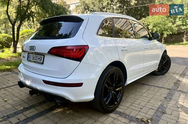 Внедорожник / Кроссовер Audi SQ5 2013 в 