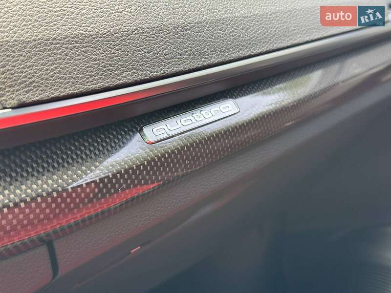 Позашляховик / Кросовер Audi SQ5 2018 в Києві фото 16 Позашляховик / Кросовер Audi SQ5 2018 в Києві