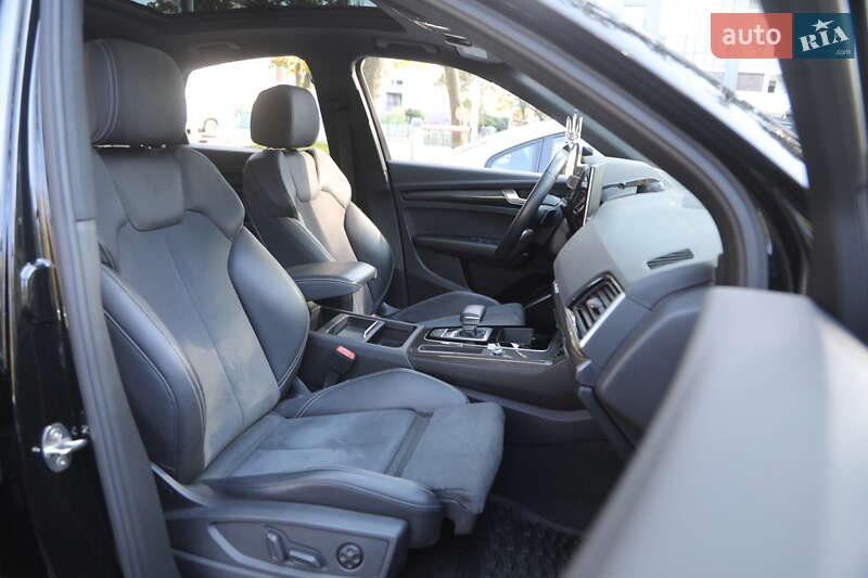 Внедорожник / Кроссовер Audi SQ5 2022 в Харькове