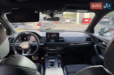 Внедорожник / Кроссовер Audi SQ5 2018 в 