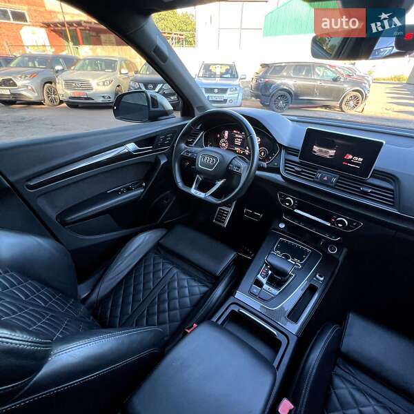 Внедорожник / Кроссовер Audi SQ5 2019 в Чернигове