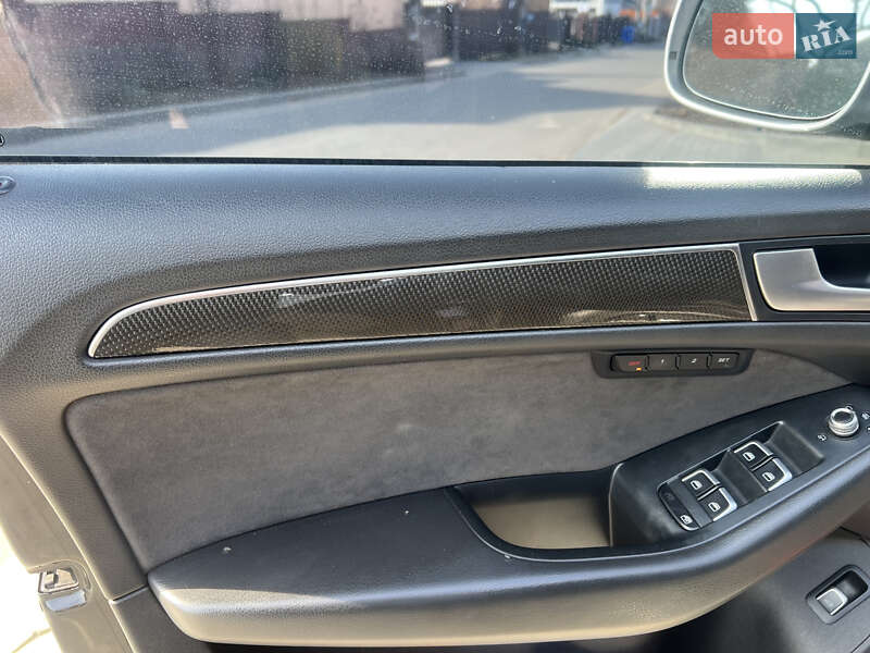 Внедорожник / Кроссовер Audi SQ5 2014 в Киеве фото 32 Внедорожник / Кроссовер Audi SQ5 2014 в Киеве