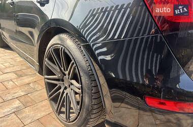 Внедорожник / Кроссовер Audi SQ5 2014 в 