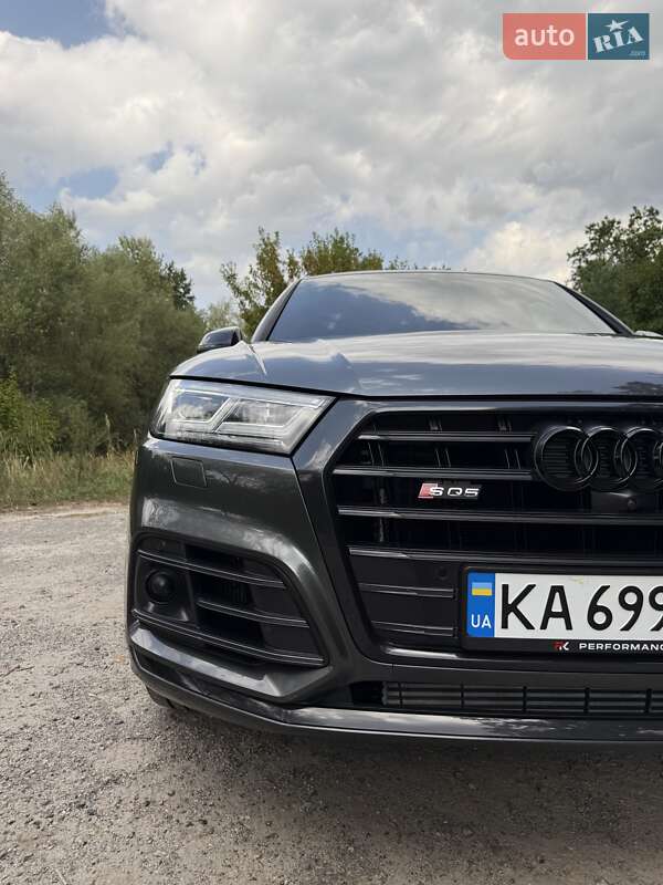 Внедорожник / Кроссовер Audi SQ5 2018 в Киеве