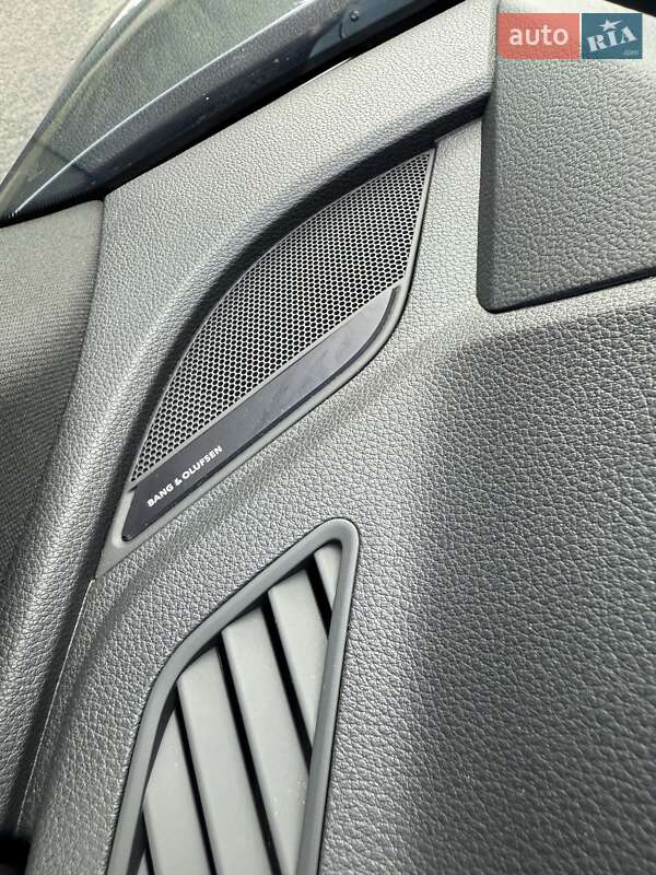 Внедорожник / Кроссовер Audi SQ5 2018 в Киеве