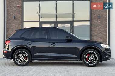 Внедорожник / Кроссовер Audi SQ5 2020 в 