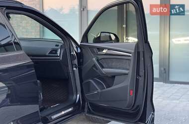 Внедорожник / Кроссовер Audi SQ5 2020 в 