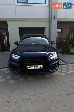 Внедорожник / Кроссовер Audi SQ5 2017 в Ивано-Франковске