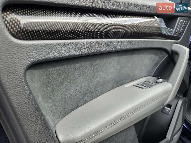 Внедорожник / Кроссовер Audi SQ5 2018 в Киеве