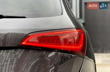 Внедорожник / Кроссовер Audi SQ5 2013 в 