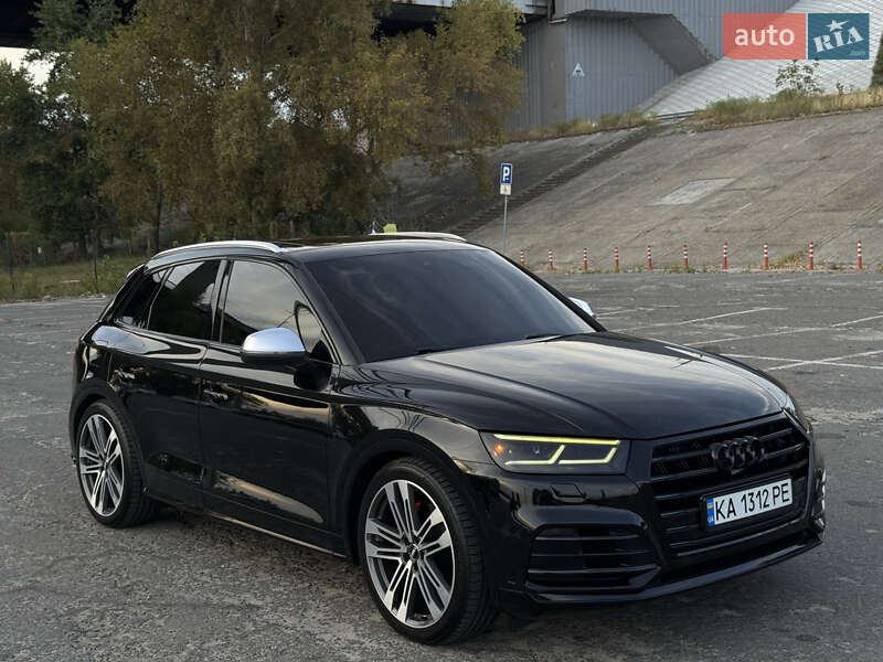 Внедорожник / Кроссовер Audi SQ5 2017 в Киеве