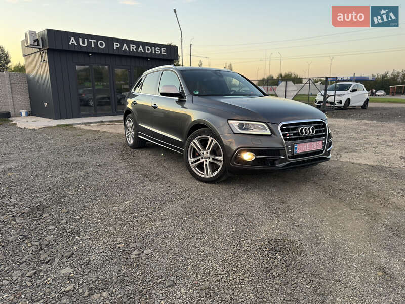Внедорожник / Кроссовер Audi SQ5 2015 в 