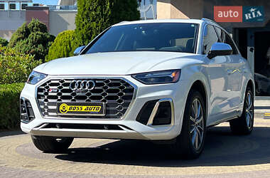 Позашляховик / Кросовер Audi SQ5 2020 в 
