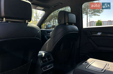 Позашляховик / Кросовер Audi SQ5 2020 в 