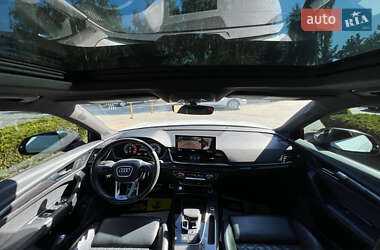 Позашляховик / Кросовер Audi SQ5 2020 в 
