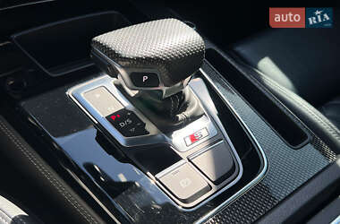 Позашляховик / Кросовер Audi SQ5 2020 в 