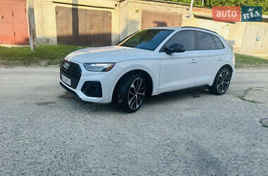Внедорожник / Кроссовер Audi SQ5 2020 в 