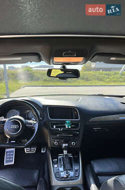 Внедорожник / Кроссовер Audi SQ5 2014 в 