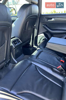 Внедорожник / Кроссовер Audi SQ5 2014 в 