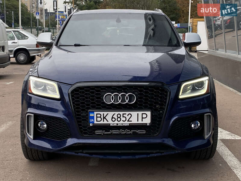 Внедорожник / Кроссовер Audi SQ5 2013 в Киеве