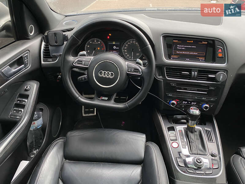 Внедорожник / Кроссовер Audi SQ5 2013 в Киеве