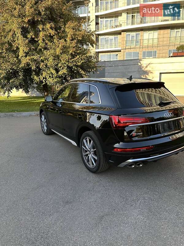 Внедорожник / Кроссовер Audi SQ5 2022 в Киеве