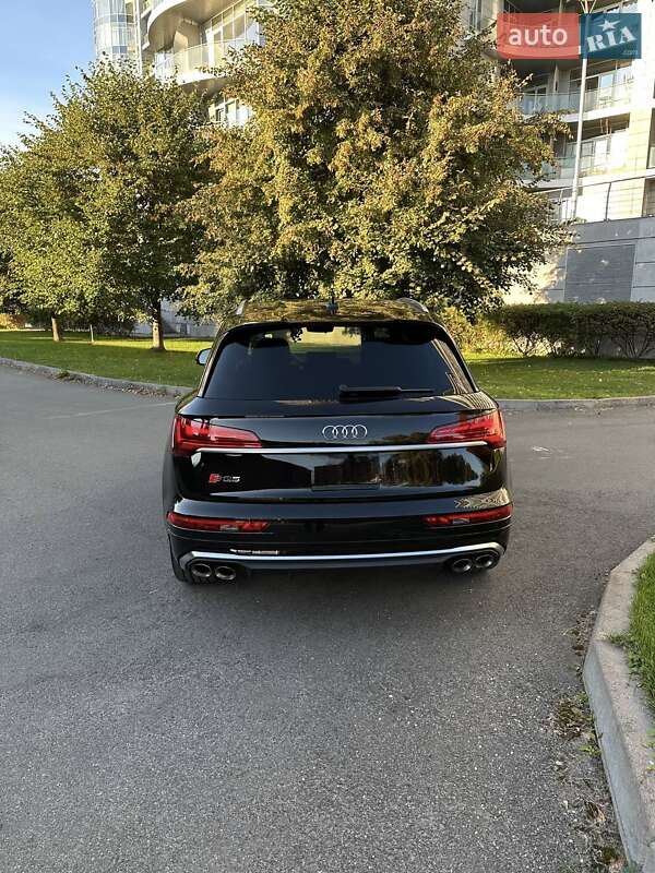 Внедорожник / Кроссовер Audi SQ5 2022 в Киеве
