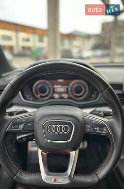 Внедорожник / Кроссовер Audi SQ5 2020 в 